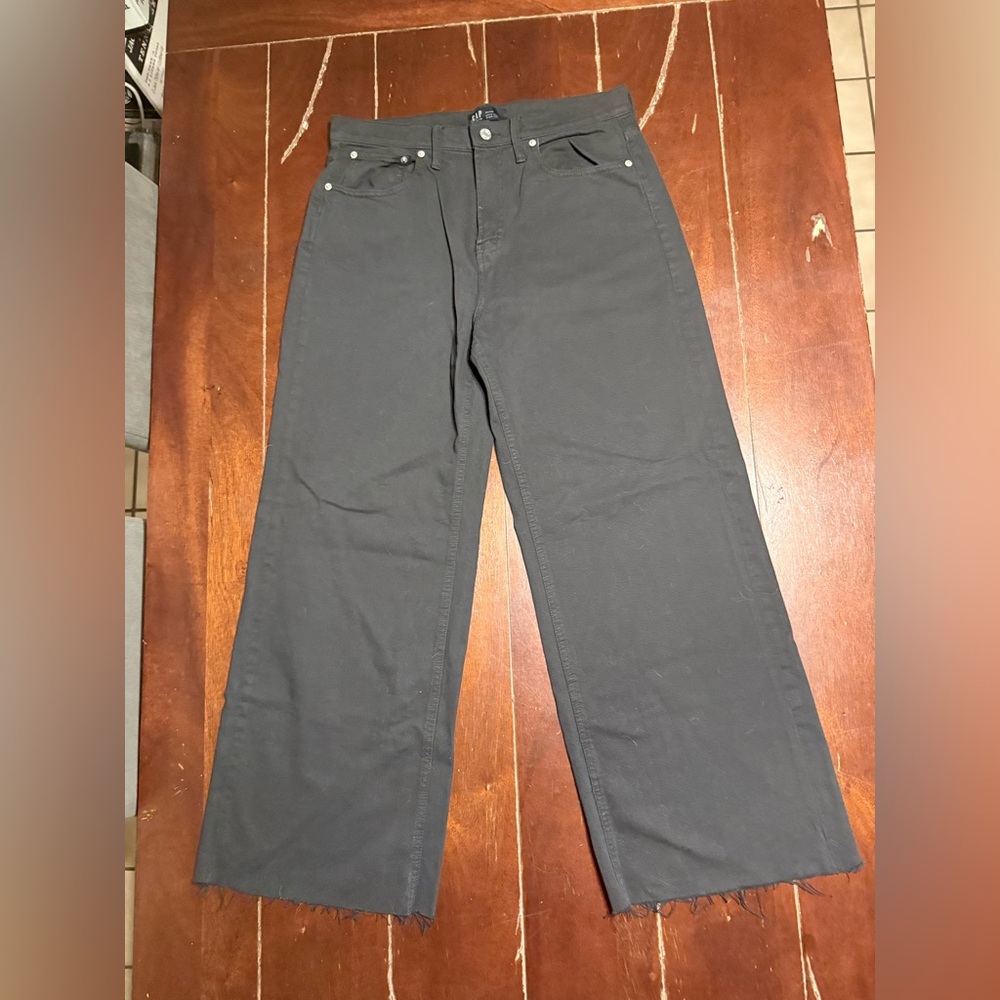 GAP Women’s Wide Leg Jeans